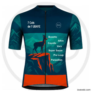Maillot vélo Ubaye vert avec chamois et liste des 7 cols emblématiques Bonette Cayolle Vars Super Sauze Pra Loup Parpaillon Allos, design montagne et bande orange | LovingBike